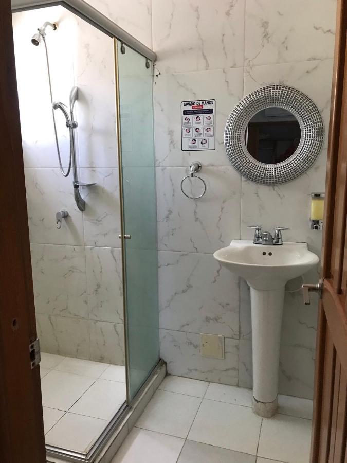 Rodadero Laureles Con Vista Al Mar Y A La Bahia Appartement *