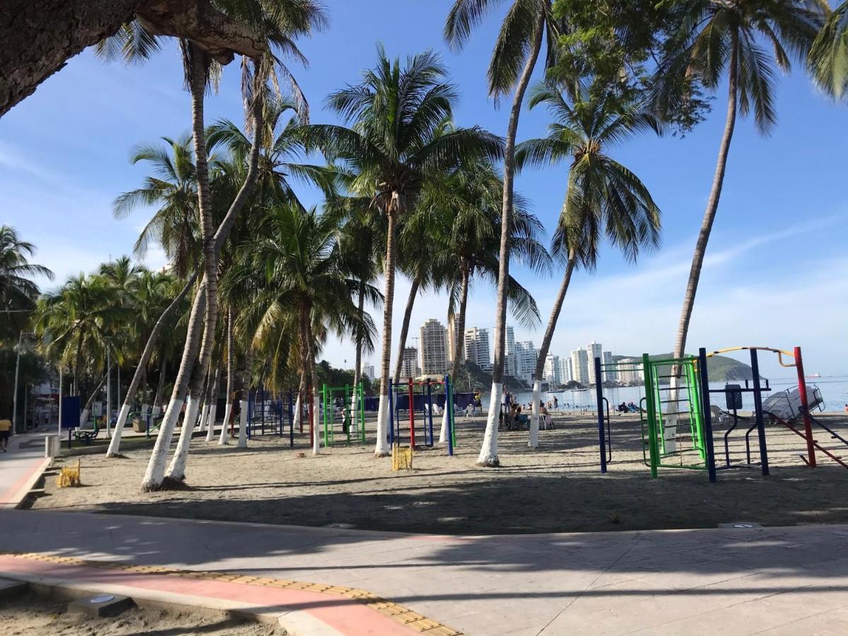 Appartement Rodadero Laureles Con Vista Al Mar Y A La Bahia