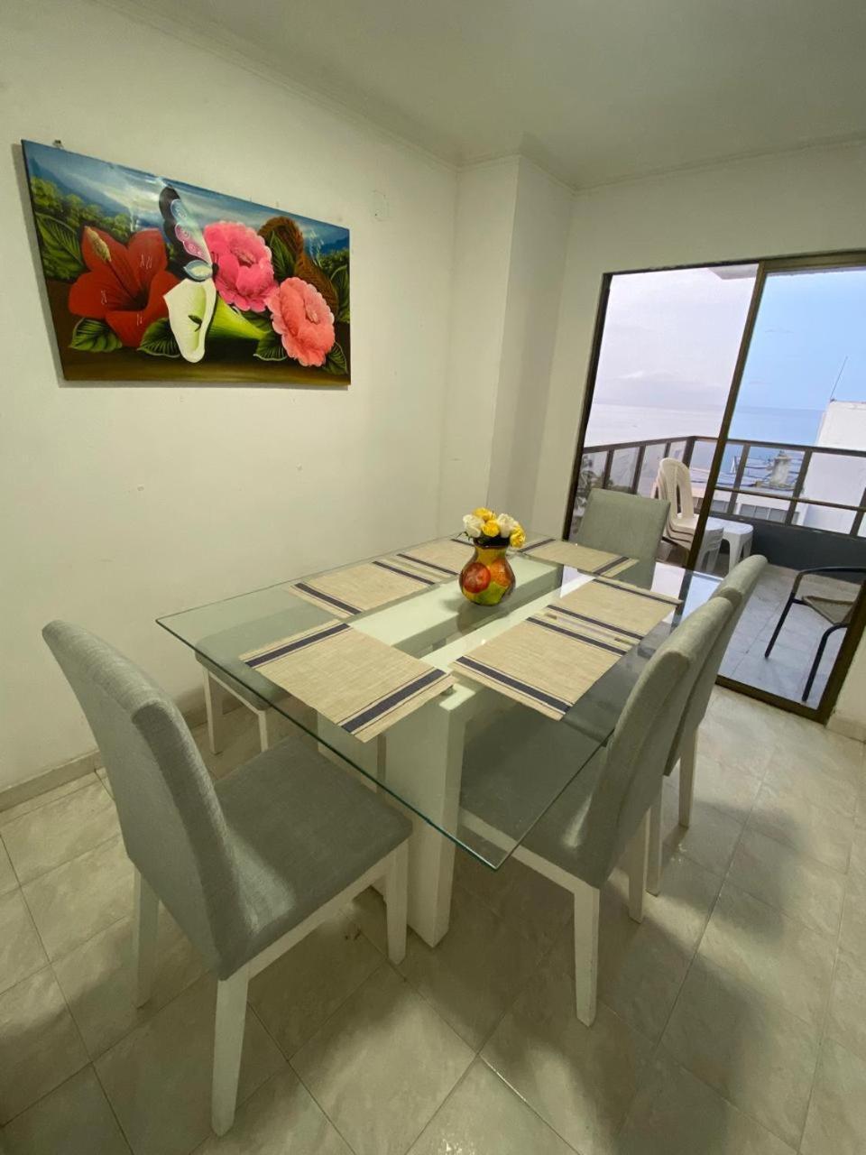 Appartement Rodadero Laureles Con Vista Al Mar Y A La Bahia